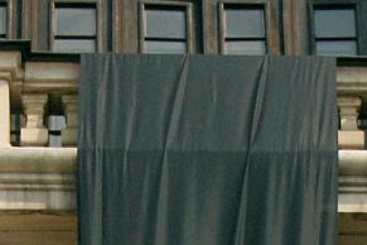 Тази нощ светлините на елхите в Кричим ще бъдат загасени