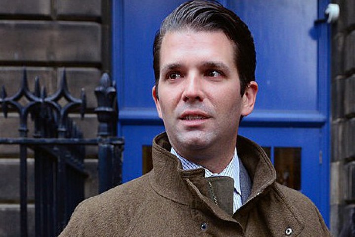 Ванеса Тръмп постъпи в болница след като отвори писмо с