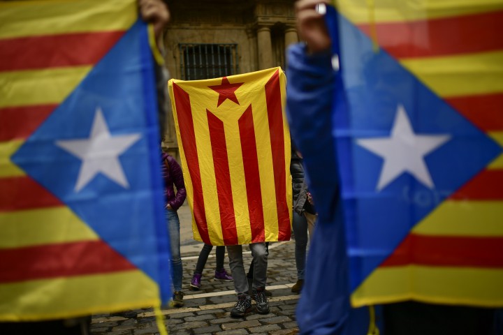 Съгласно испанската конституция вчерашното гласуване в Каталуния бе незаконно се