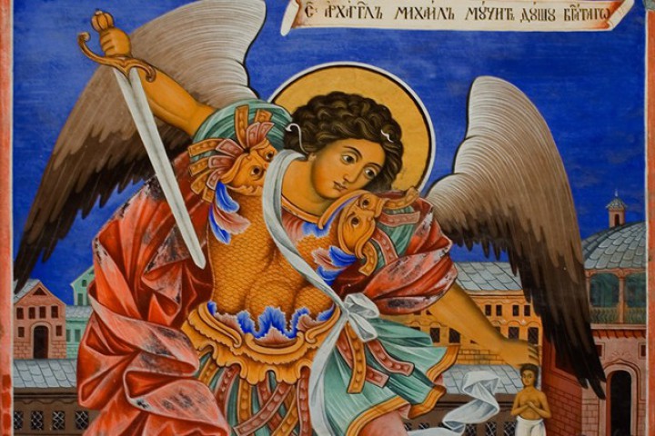 Според православната църква Свети Михаил е един от седемте първенстващи