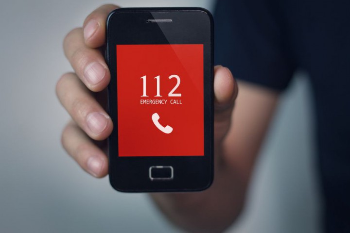 Съгласно разпоредбите е Call е спешно повикване от превозно средство