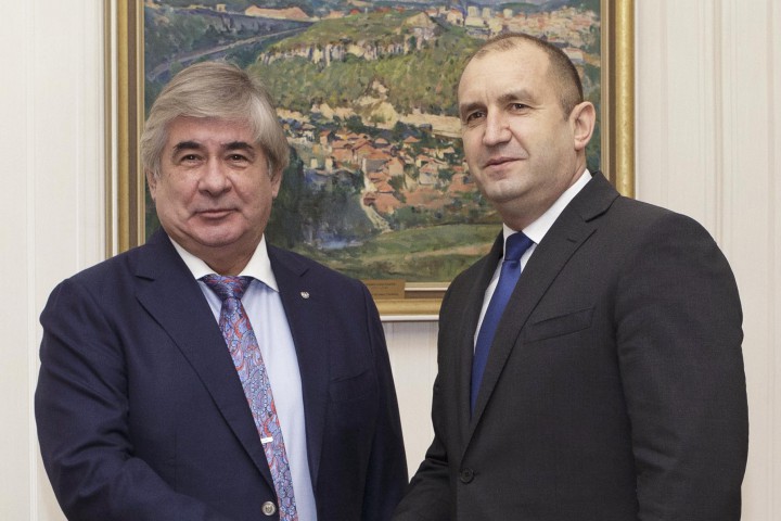 Благодаря на всички вас за усилията които полагате за реализацията