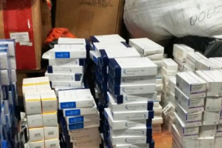 Иззети са недекларирани общо 11 068 таблетки 1 022 ампули