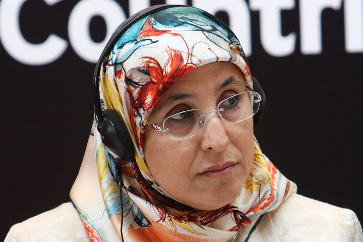 Слава на Аллах написа във Фейсбук мароканската министърка на солидарността