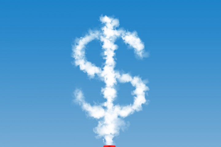 Организацията призовава правителствата агресивно да вдигнат таксите за класическите енергийни