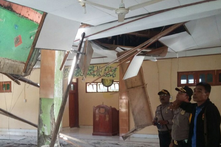 Трусът удари провинциите Южни височини и Хела в центъра на