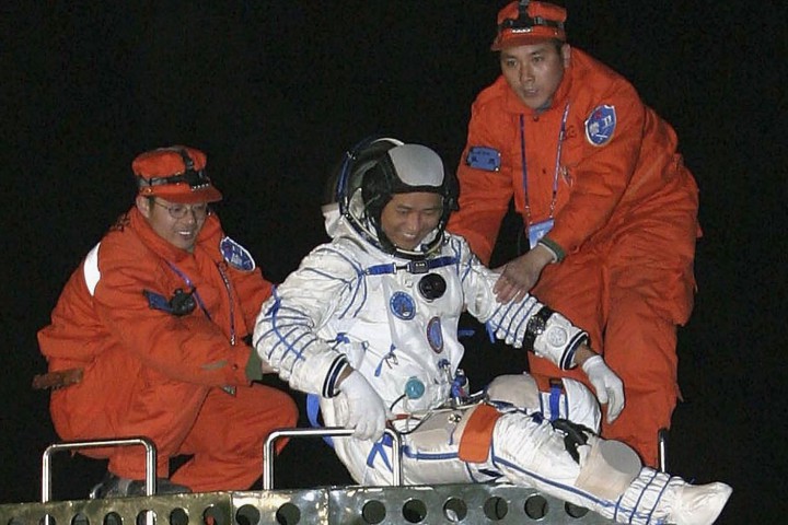 Третият набор на кандидат астронавти в Китай ще бъде с