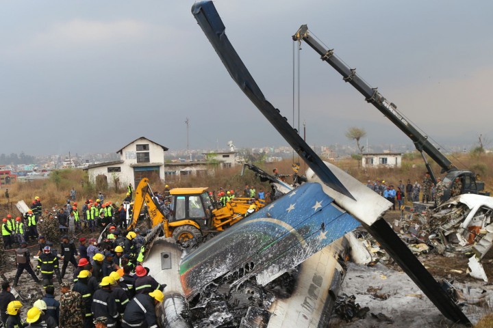 Открихме 40 тела в самолета Девет други починаха в болницата