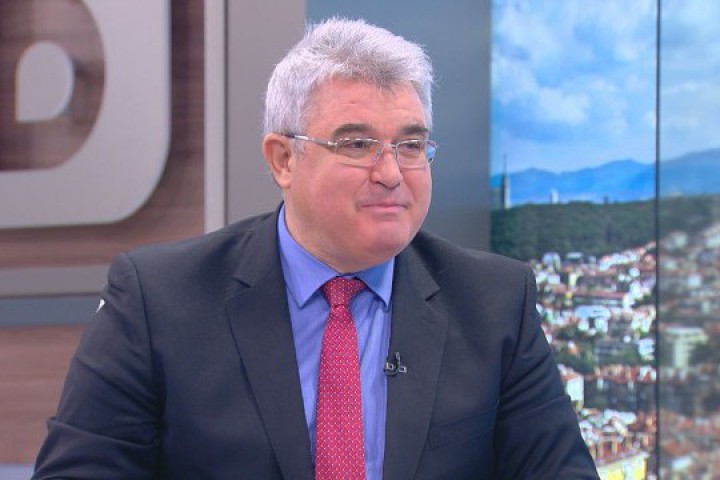 Това е така защото самият алгоритъм зад изготвянето на ЕГН